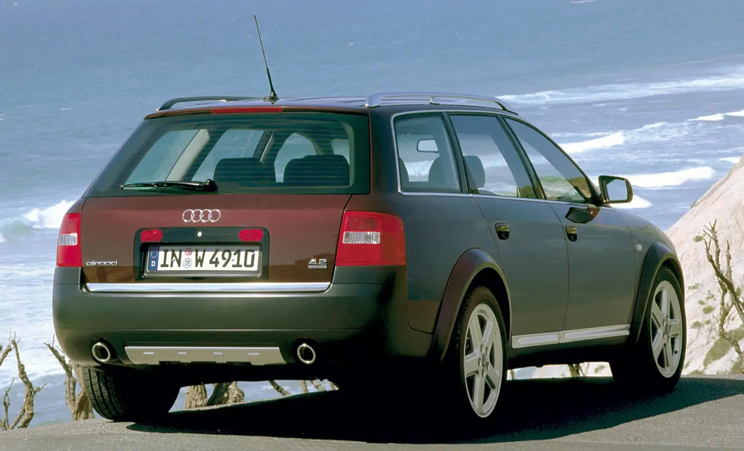 2002 Audi allroad quattro  2002 Audi allroad quattro