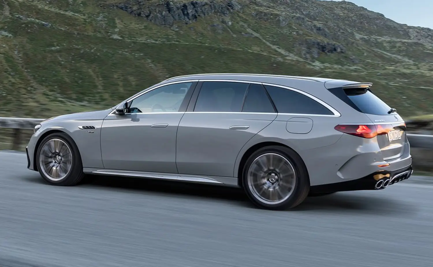 Mercedes-AMG E53 HYBRID Estate