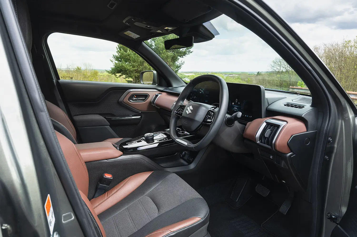 Ferrari F76Suzuki e VITARA Ferrari F76Suzuki e VITARA