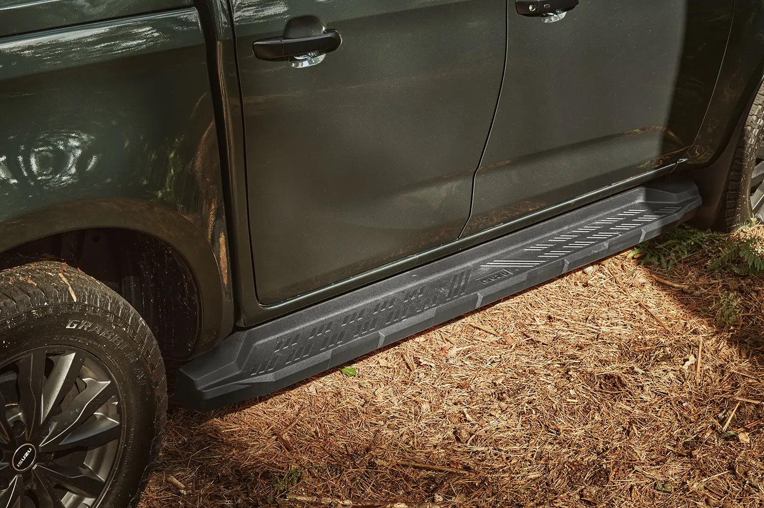 Isuzu D-Max Huntsman Accessory Pack Isuzu D-Max Huntsman Accessory Pack