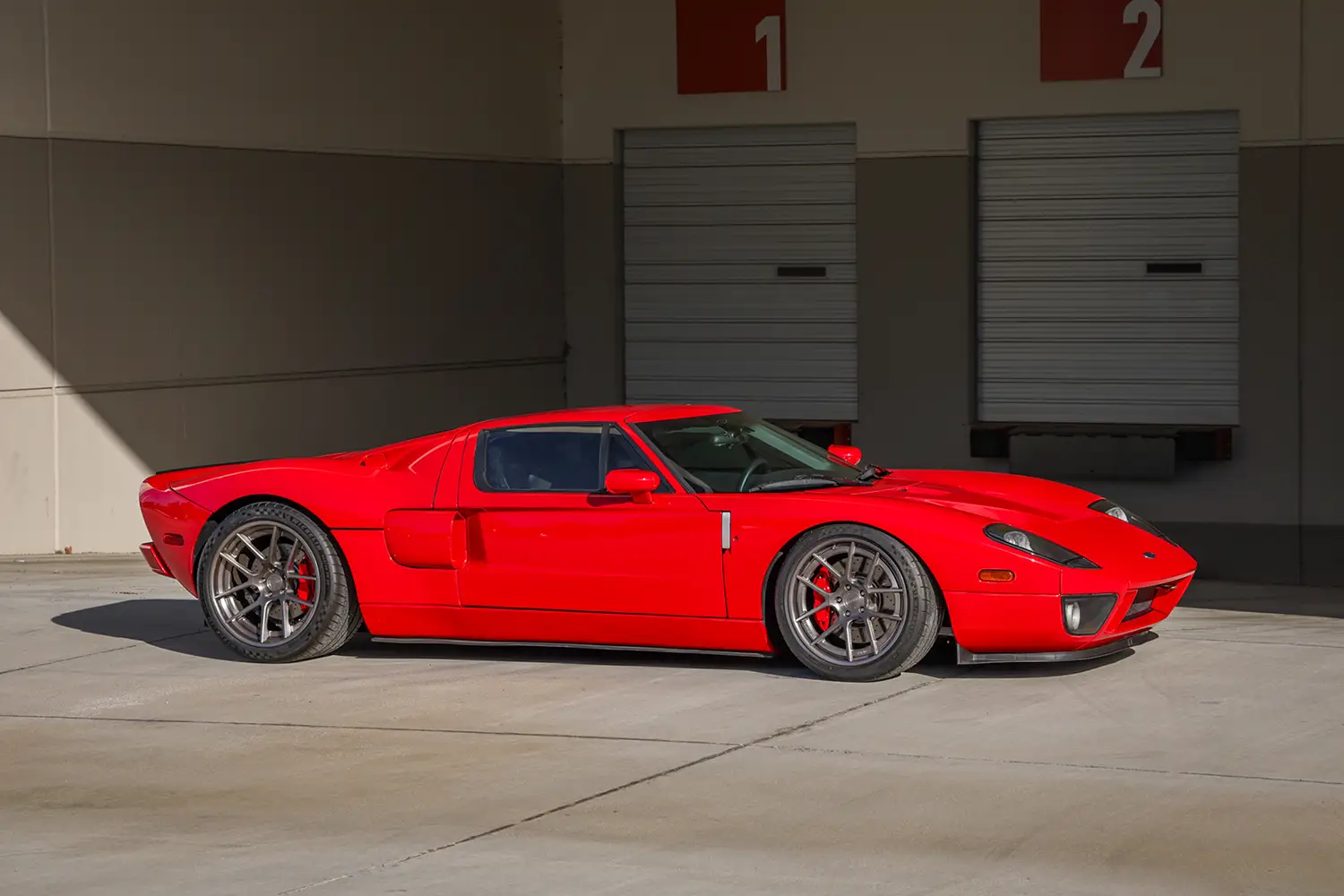 Ex–Paul Walker 2005 Ford GT Ex–Paul Walker 2005 Ford GT