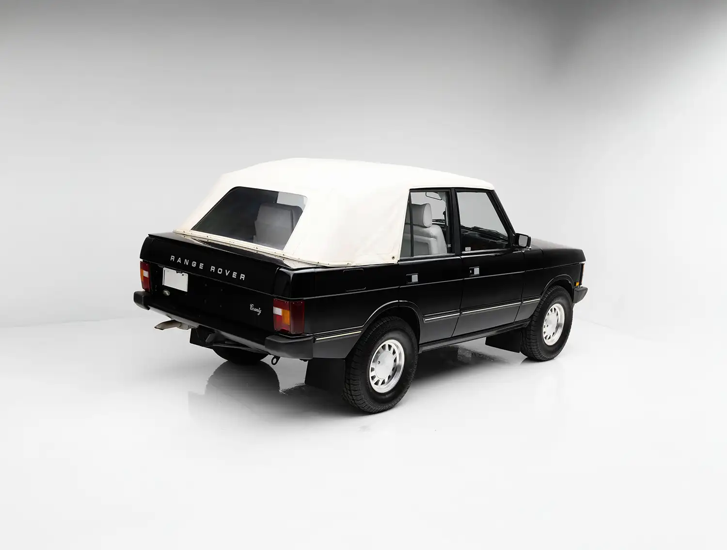 Range Rover Chamois Convertible Range Rover Chamois Convertible