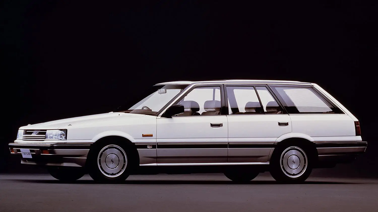 1986 Nissan Skyline Station Wagon GT Passage Turbo 1986 Nissan Skyline Station Wagon GT Passage Turbo