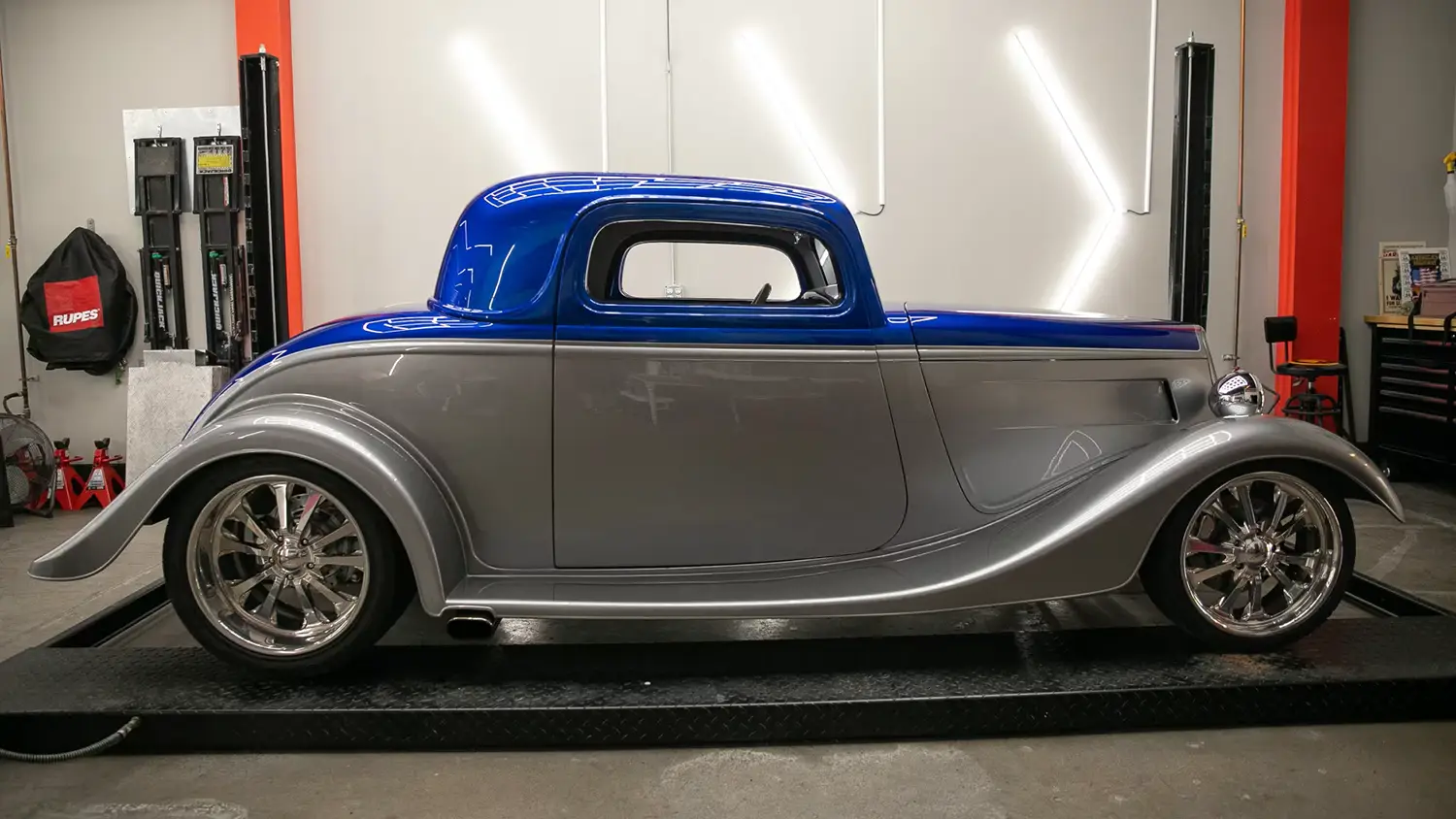 1934 Ford 3-Window Coupe