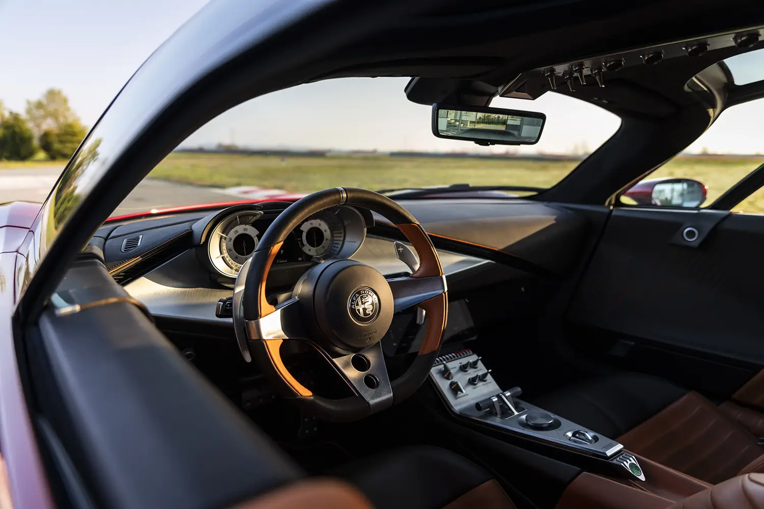 2026 Alfa Romeo Tonale and 33 Stradale