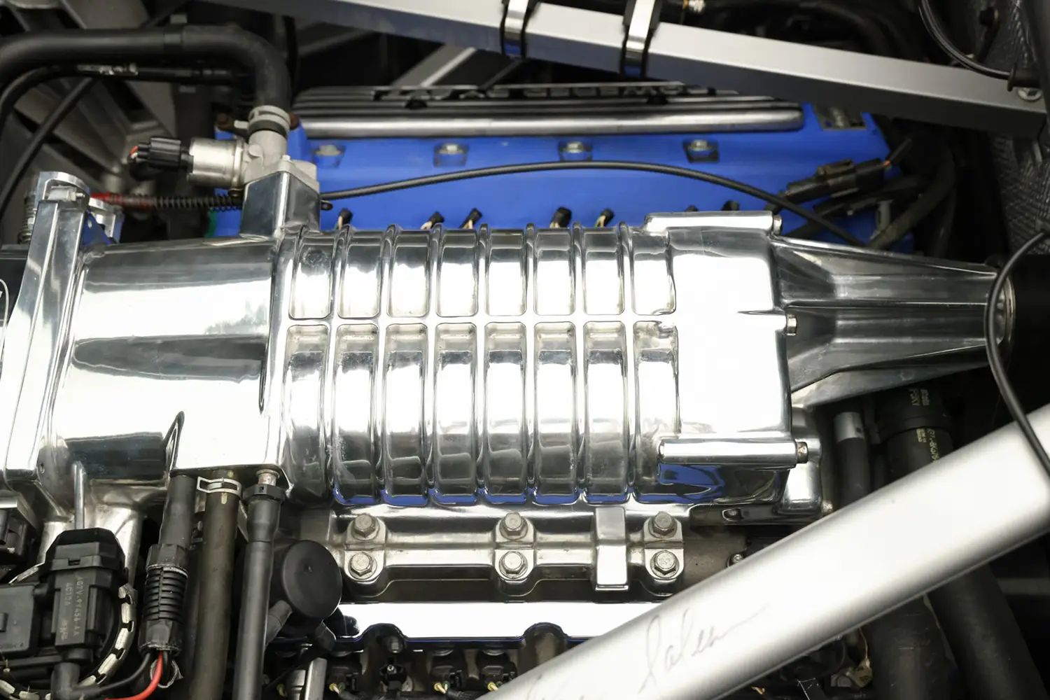 Ex–Paul Walker 2005 Ford GT Ex–Paul Walker 2005 Ford GT