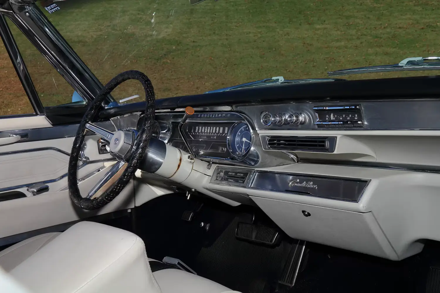 1965 Cadillac DeVille Convertible