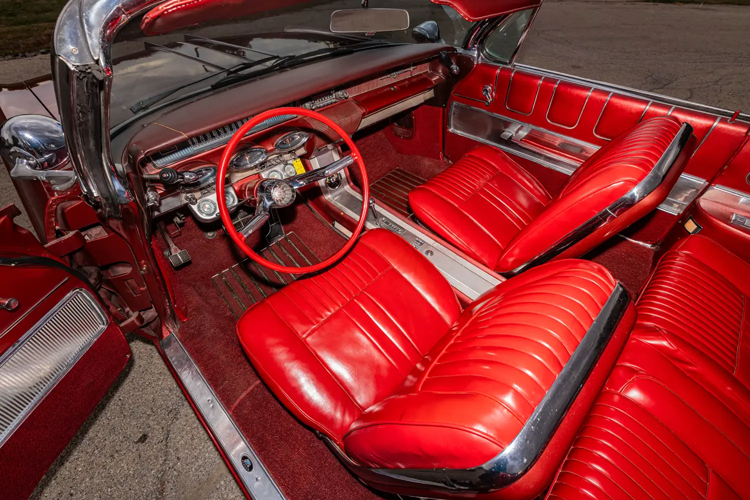 1961 Oldsmobile Starfire Convertible 1961 Oldsmobile Starfire Convertible