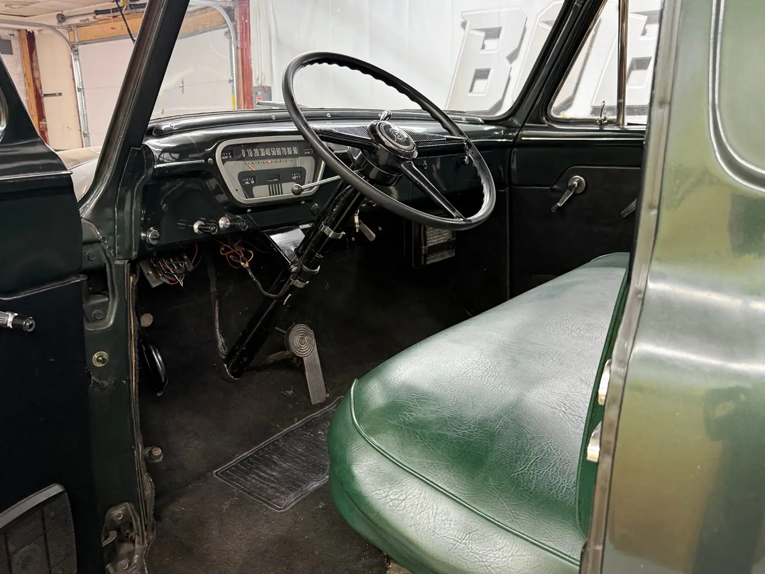 1955 Ford F-100 pickup