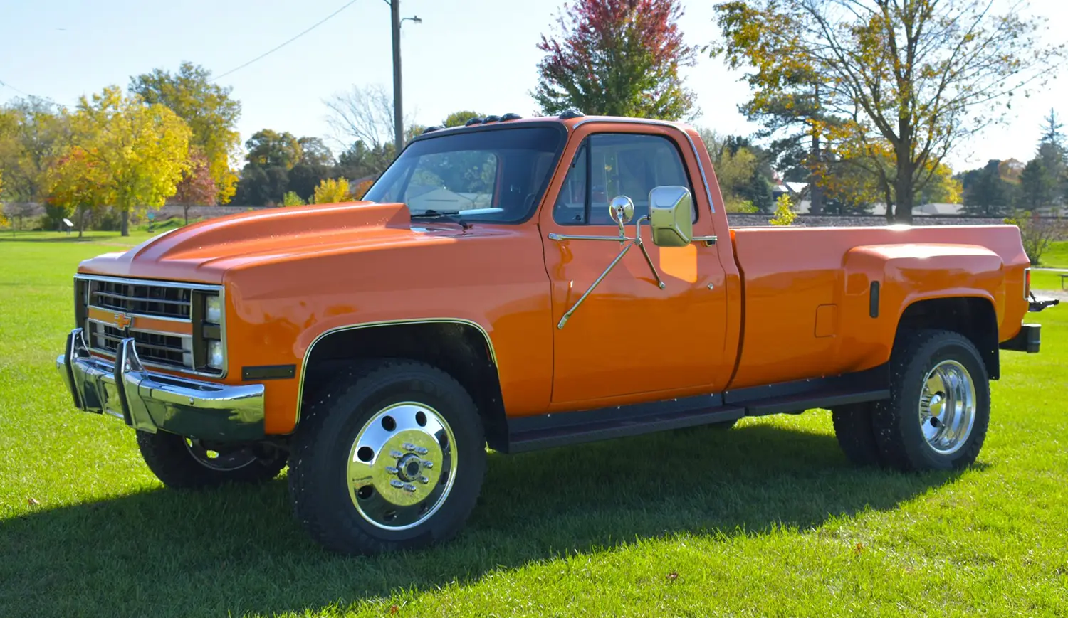 1985 Chevrolet K30 Silverado 4×4 Dually