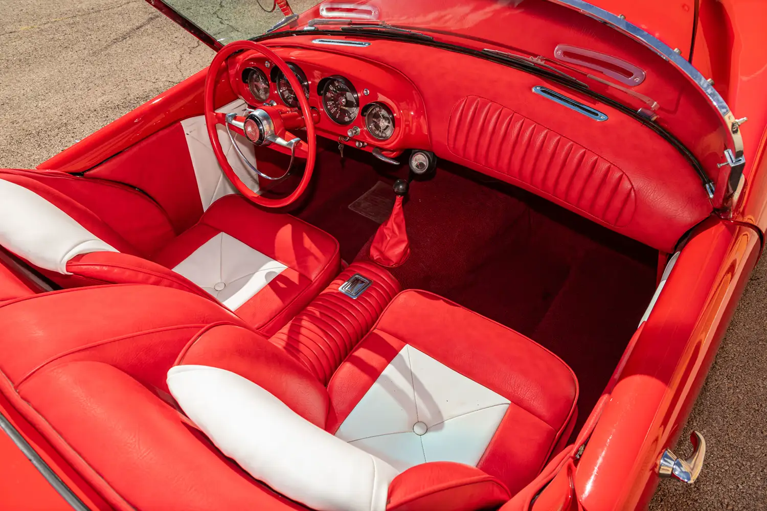 1954 Kaiser Darrin Roadster