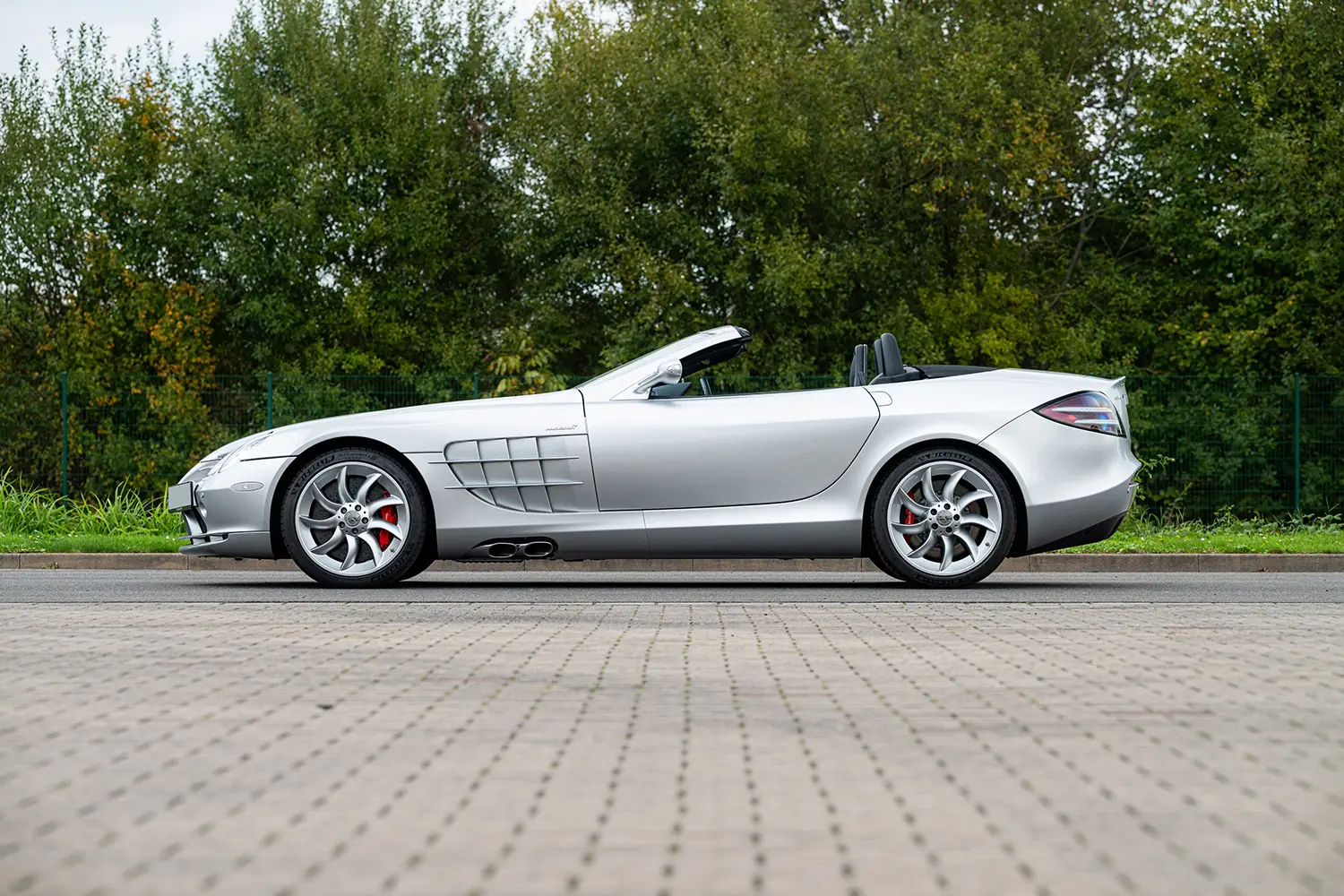 2010 Mercedes-Benz SLR McLaren Roadster