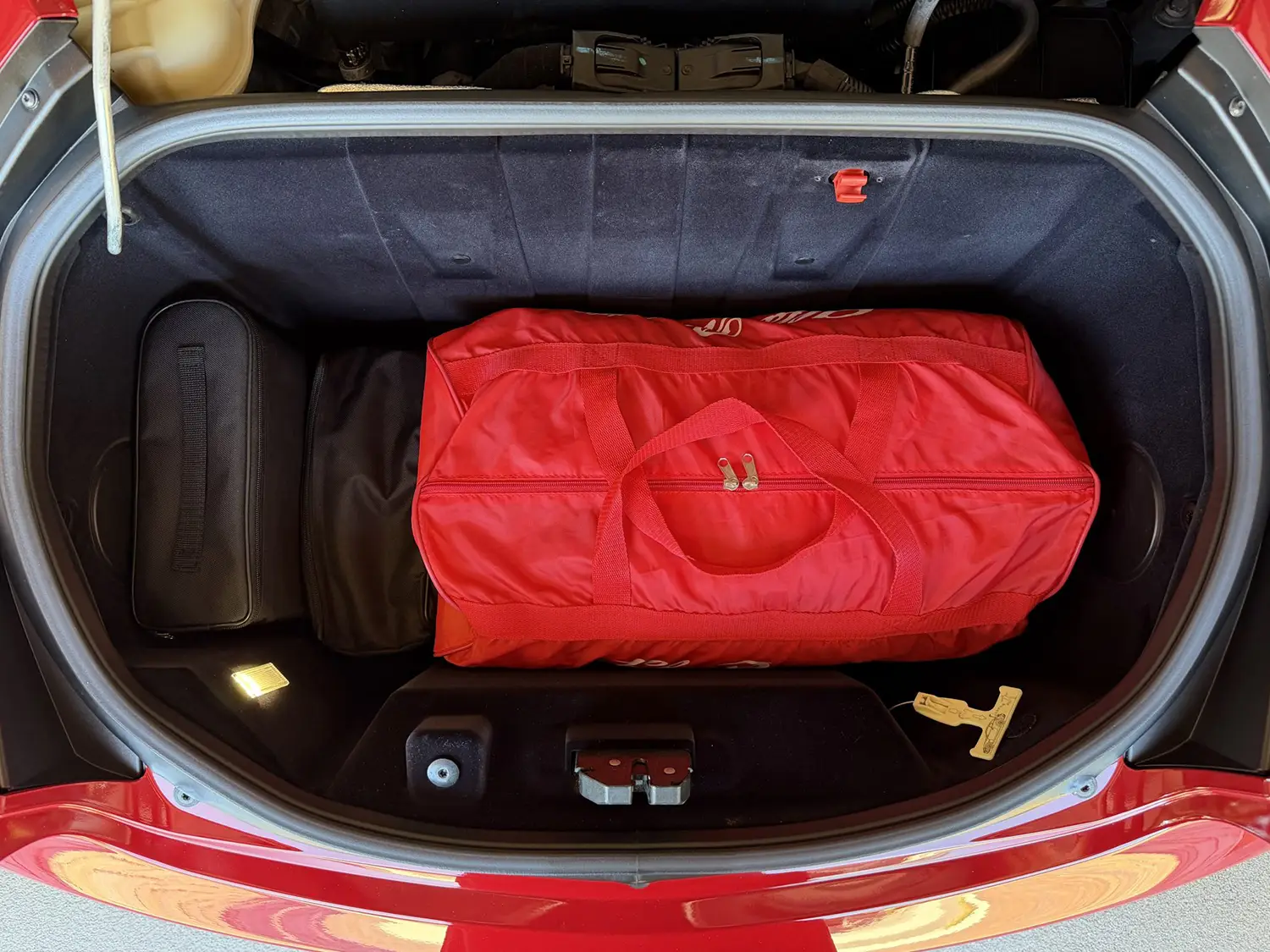 2015 Alfa Romeo 4C Coupe Launch Edition 2015 Alfa Romeo 4C Coupe Launch Edition