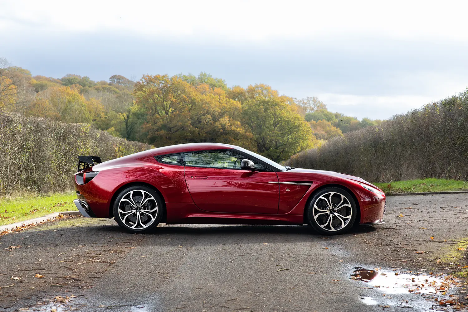 2013 Aston Martin V12 Zagato 2013 Aston Martin V12 Zagato