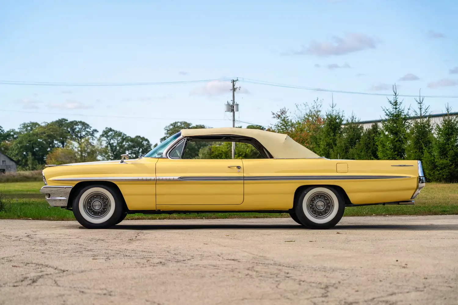 1961 Pontiac Bonneville Convertible