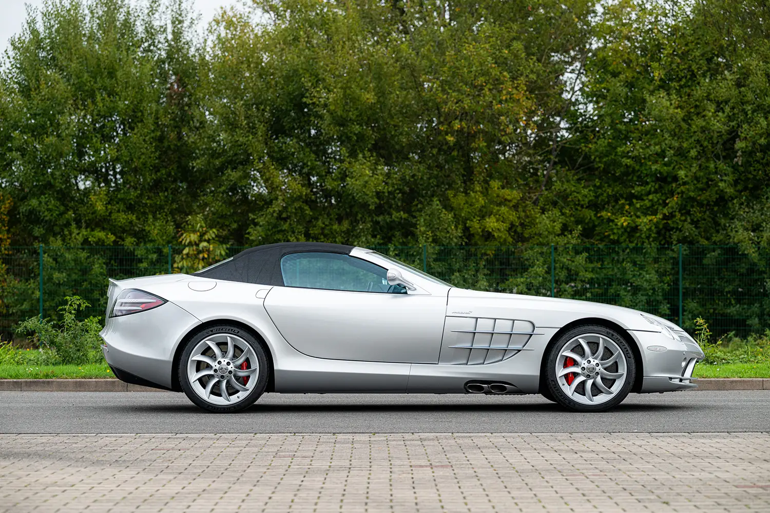 2010 Mercedes-Benz SLR McLaren Roadster