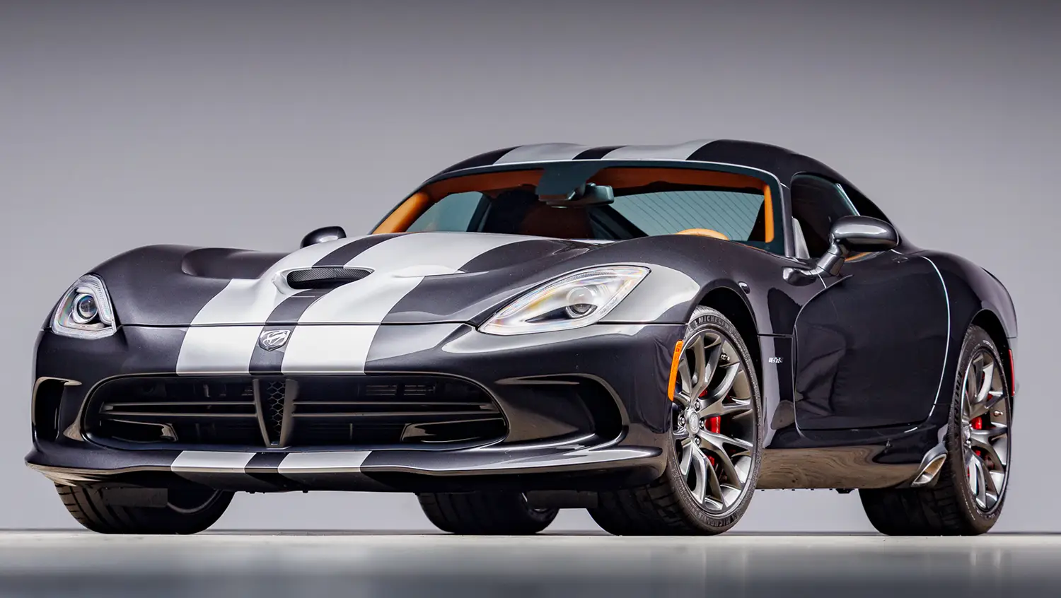 2013 SRT Viper GTS 2013 SRT Viper GTS