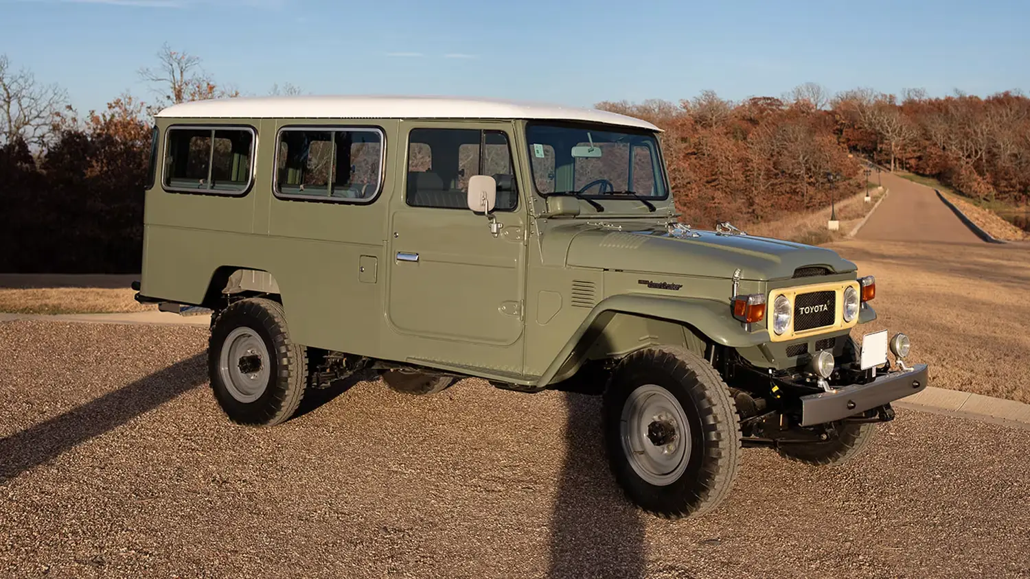 1983 Toyota FJ-45 Land Cruiser Troopy