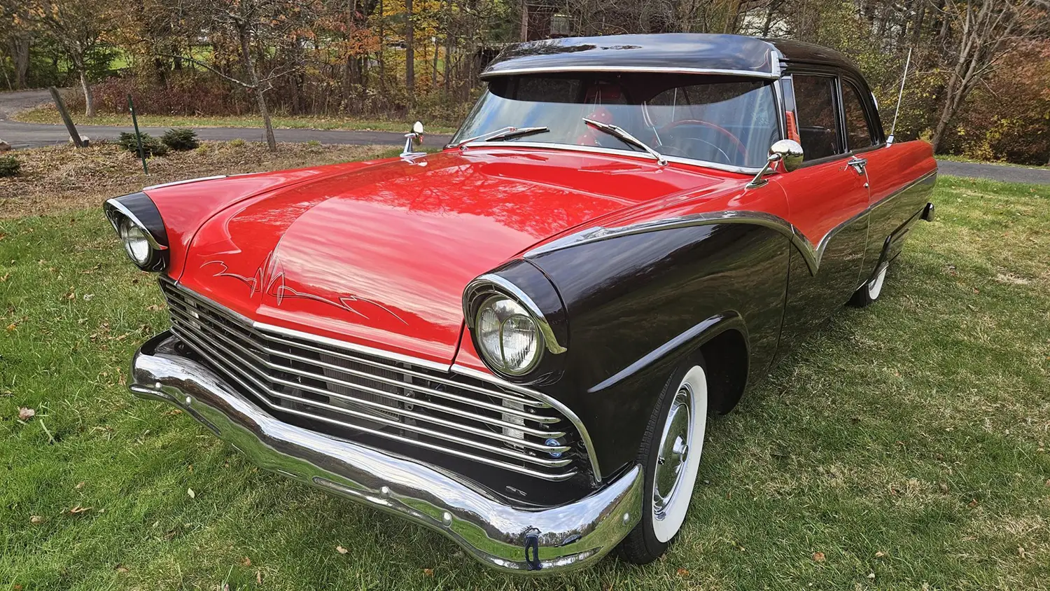 1955 Ford Customline Tudor sedan
