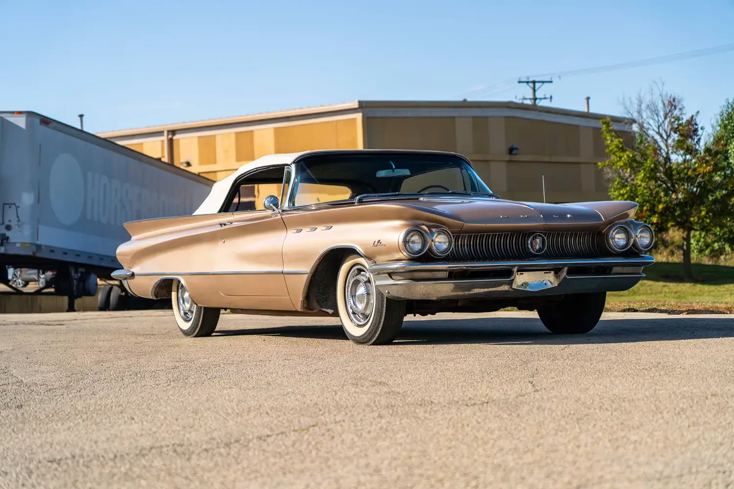 1961 Pontiac Bonneville Convertible