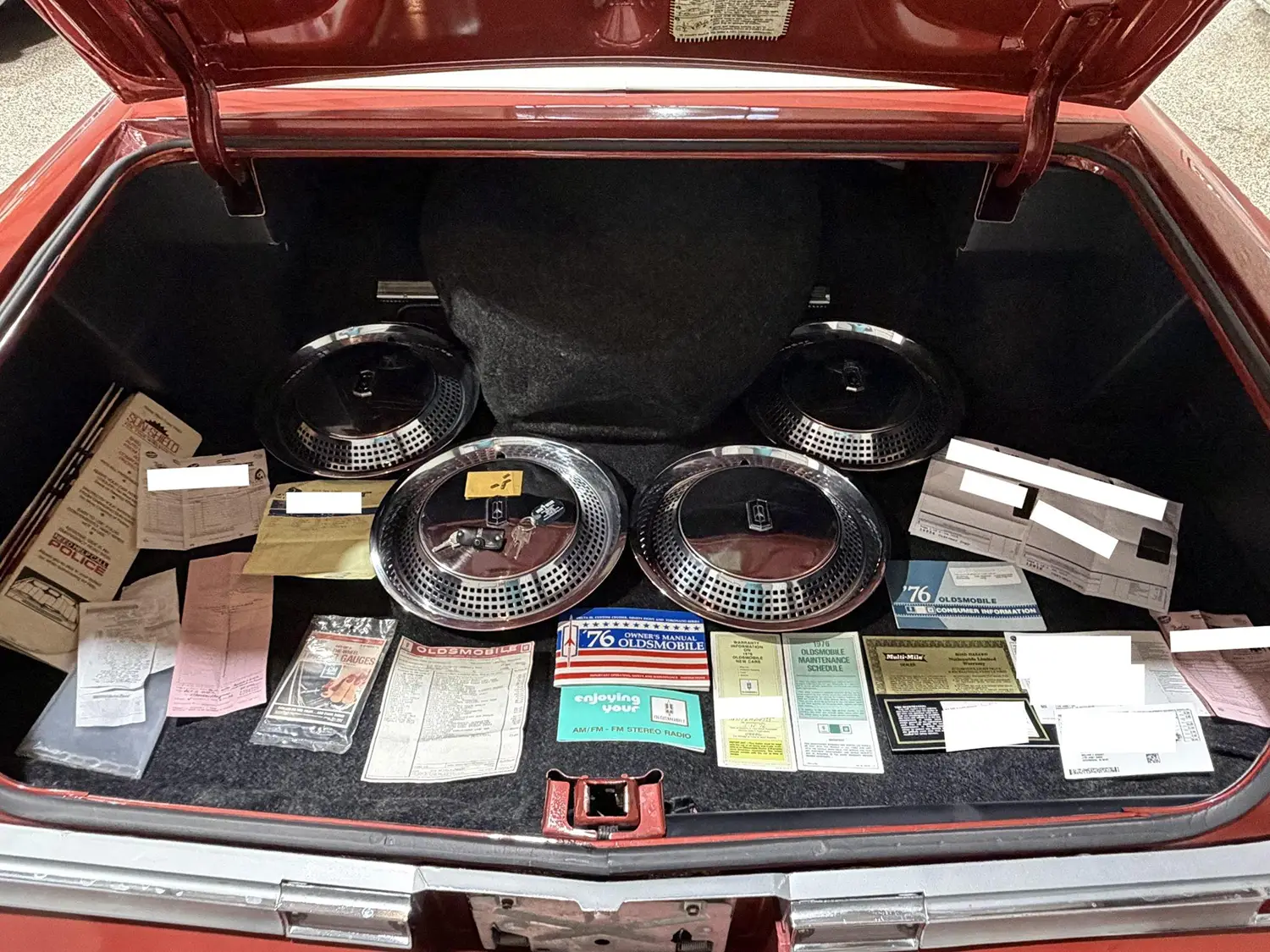 1976 Oldsmobile Ninety-Eight Coupe 1976 Oldsmobile Ninety-Eight Coupe