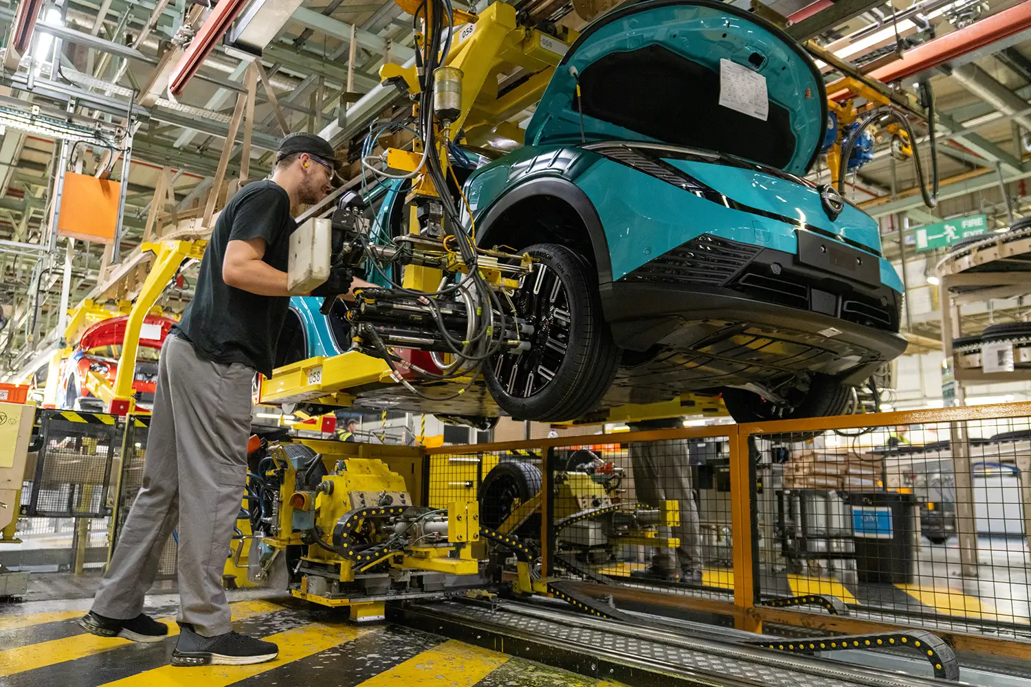 Nissan LEAF 75kWh pricing