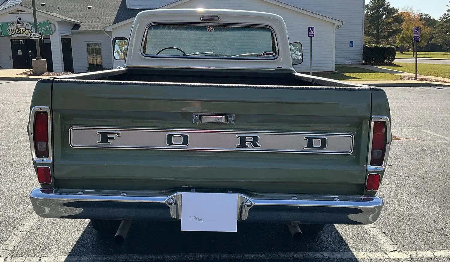 Fuel-Injected 1969 Ford F-100 Ranger Fuel-Injected 1969 Ford F-100 Ranger