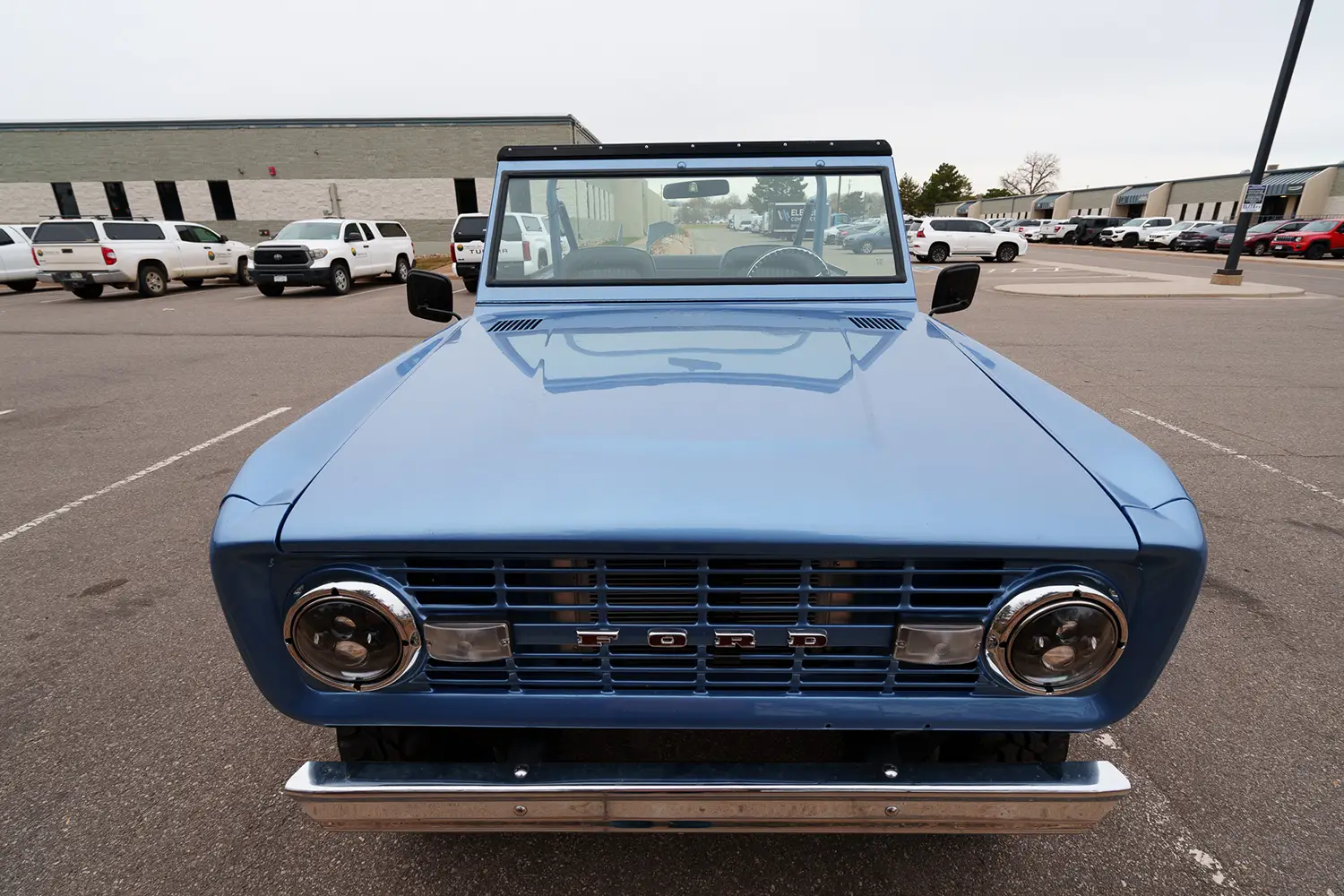 1977 Ford Bronco 302 3-Speed 1977 Ford Bronco 302 3-Speed