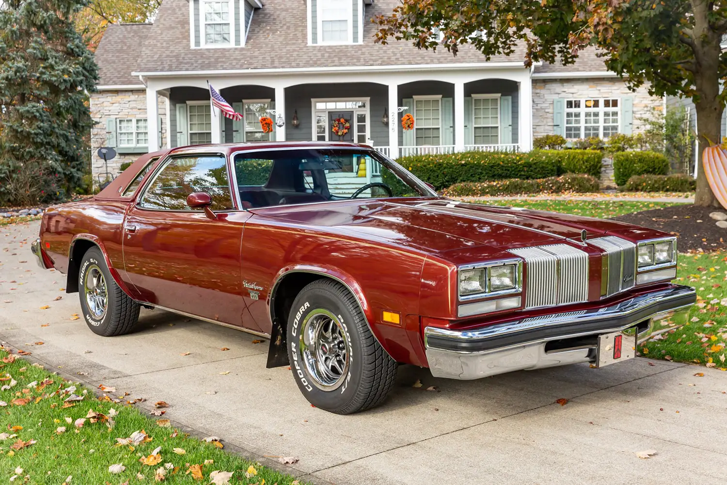 1976 Oldsmobile Cutlass Supreme Brougham
