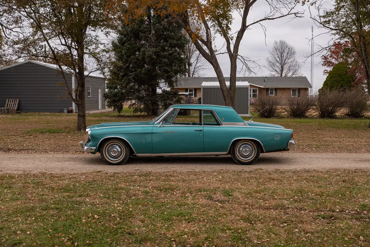 1962 Studebaker Gran Turismo Hawk