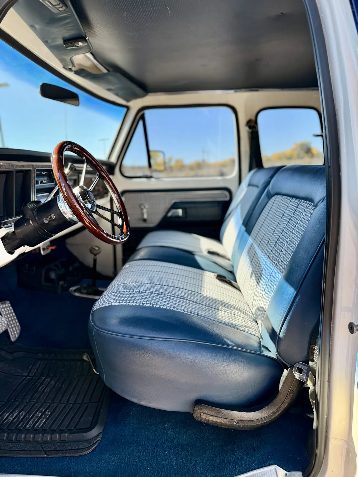 1977 Ford F-250 460 4x4 1977 Ford F-250 460 4x4