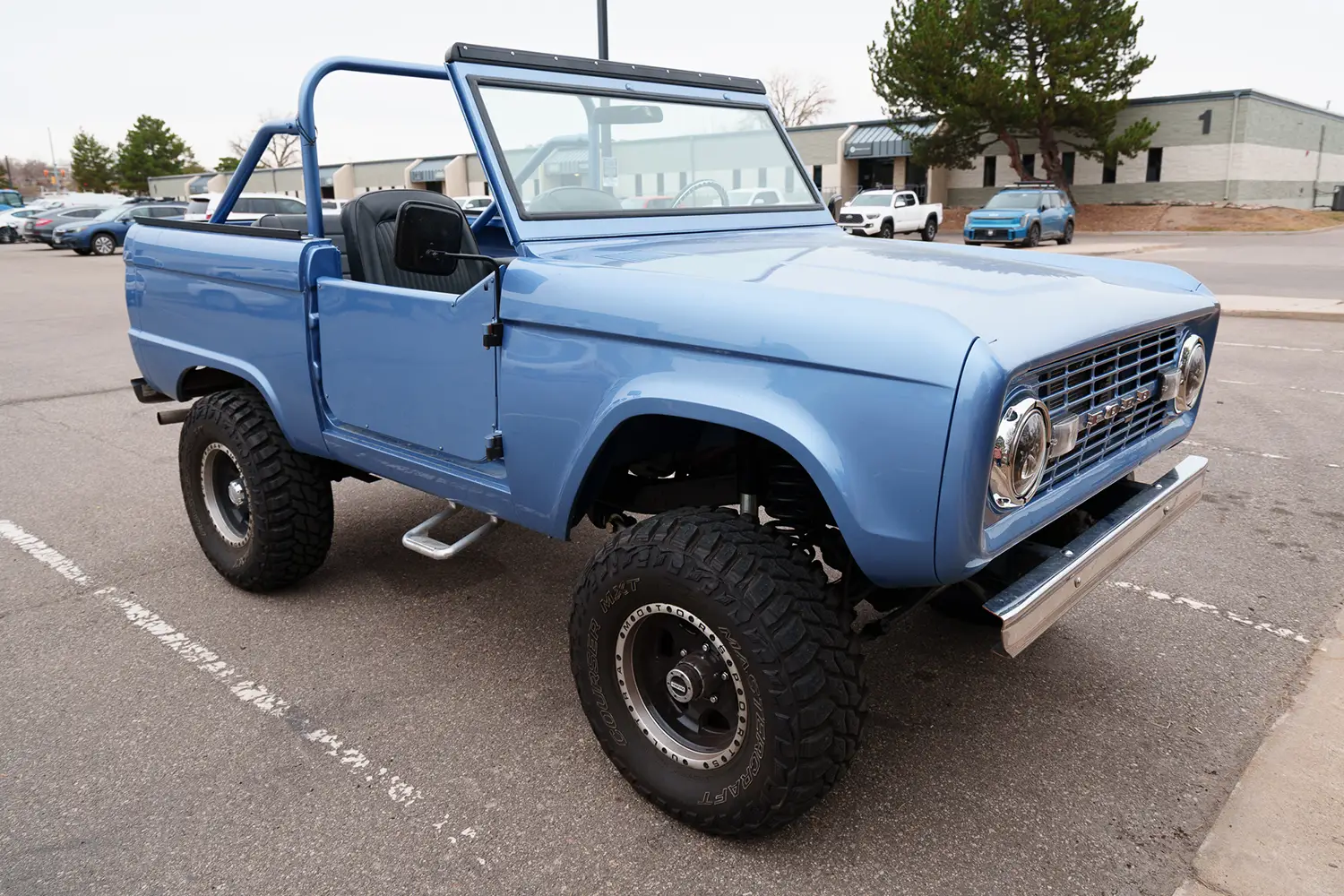 1977 Ford Bronco 302 3-Speed 1977 Ford Bronco 302 3-Speed