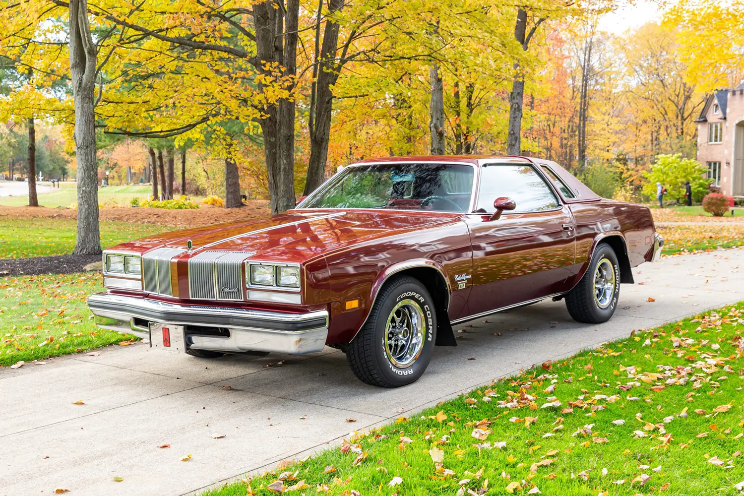 1976 Oldsmobile Cutlass Supreme Brougham