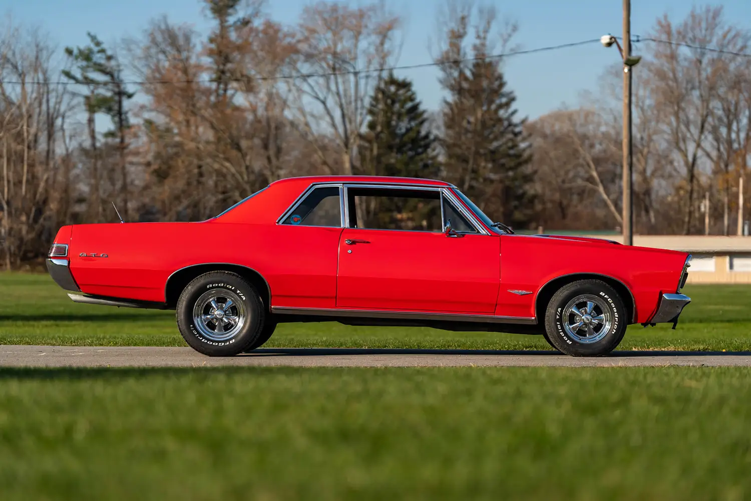 1965 Pontiac GTO Tri-Power
