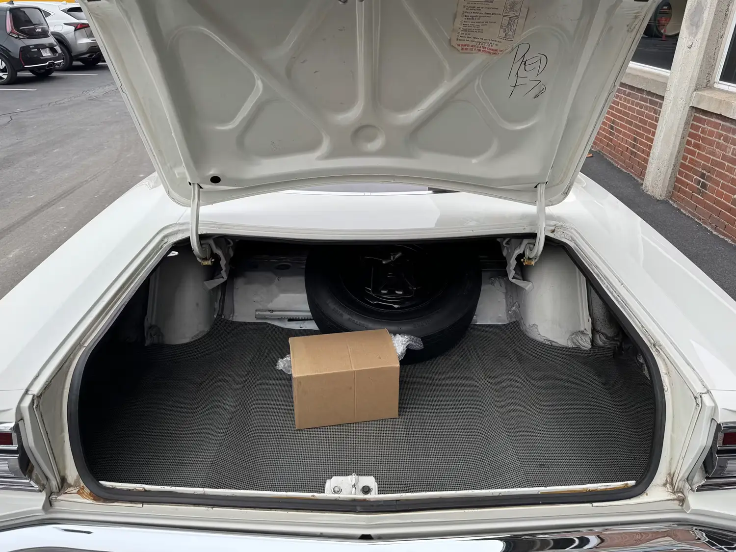 1968 Plymouth Road Runner