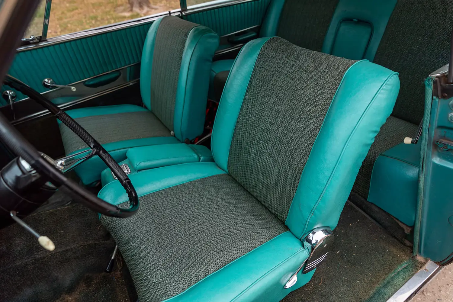 1962 Studebaker Gran Turismo Hawk