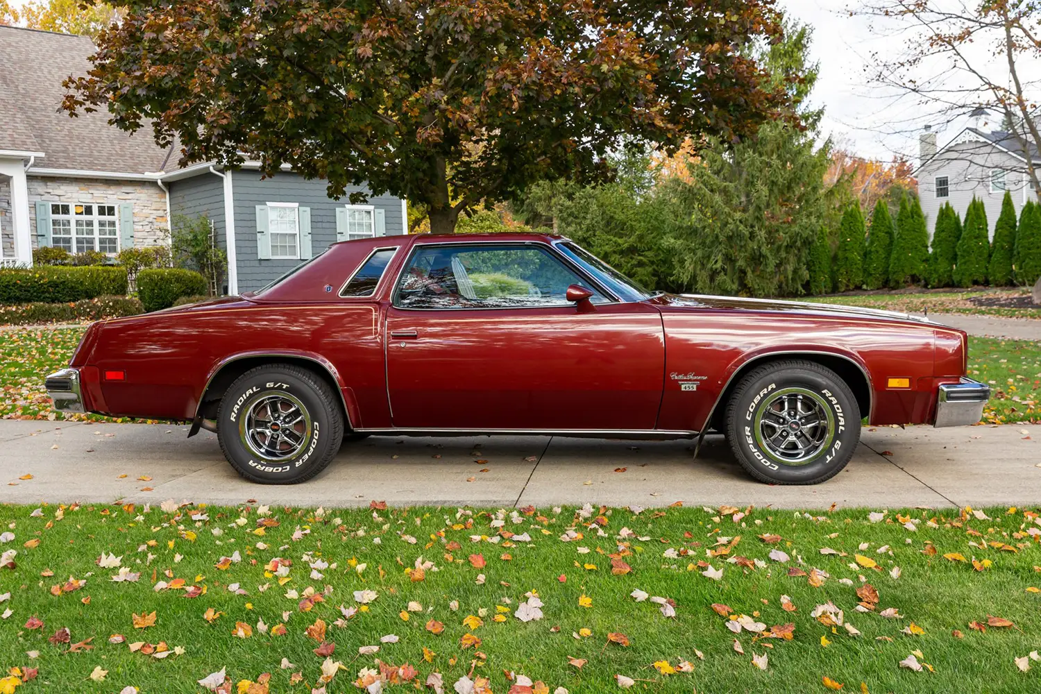 1976 Oldsmobile Cutlass Supreme Brougham
