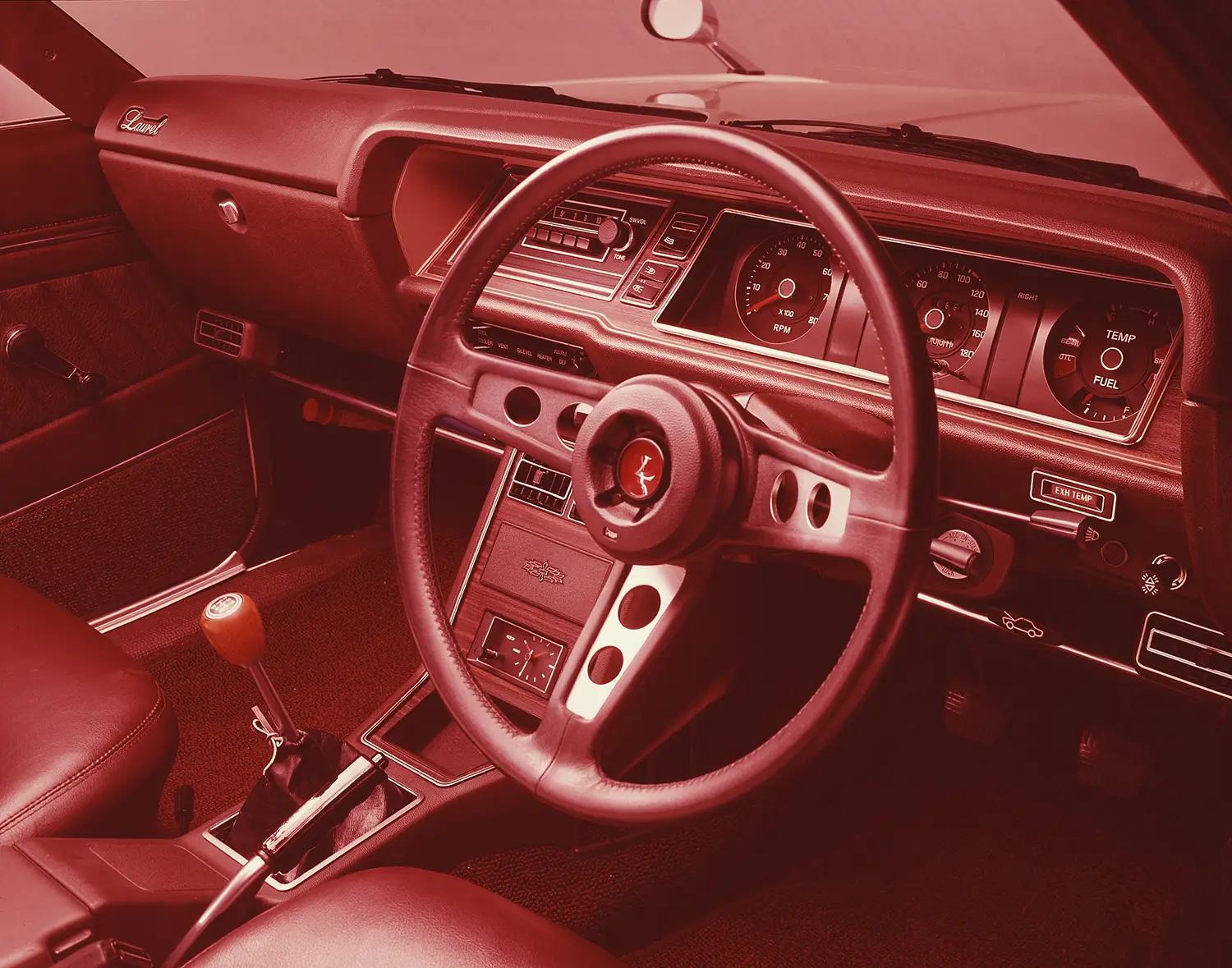 1975 Nissan Laurel H/T 2000 GX6-E 1975 Nissan Laurel H/T 2000 GX6-E