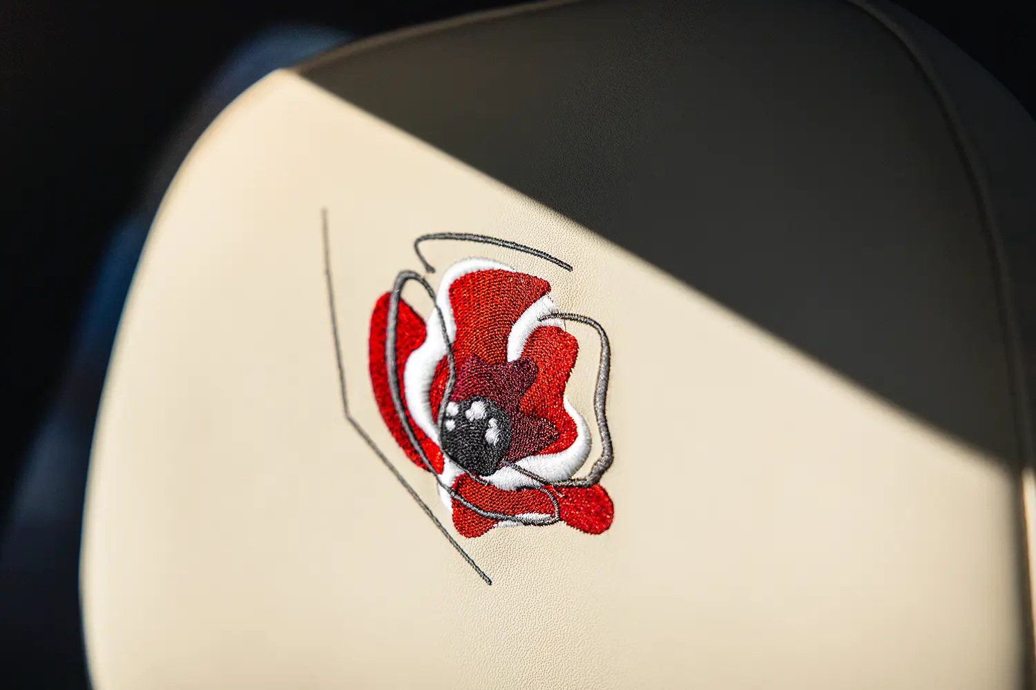 2025 Bentley Bentayga EWB Azure Remembrance Car 2025 Bentley Bentayga EWB Azure Remembrance Car