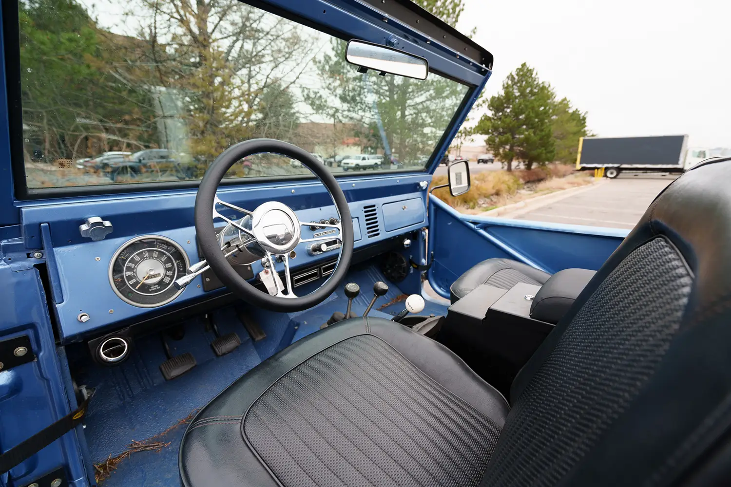 1977 Ford Bronco 302 3-Speed 1977 Ford Bronco 302 3-Speed