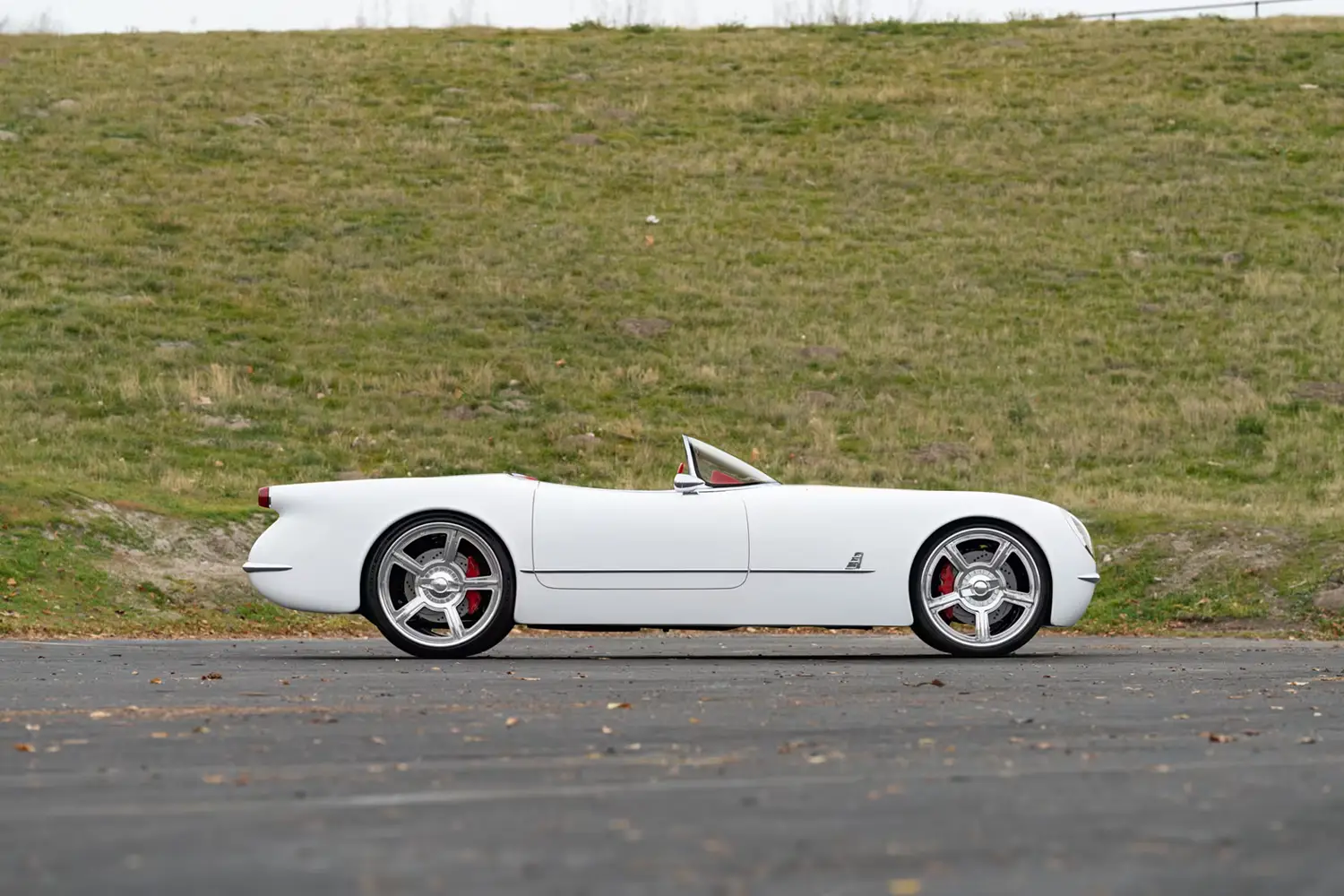 1953 Corvette Kindig-It CF1 Roadster 1953 Corvette Kindig-It CF1 Roadster