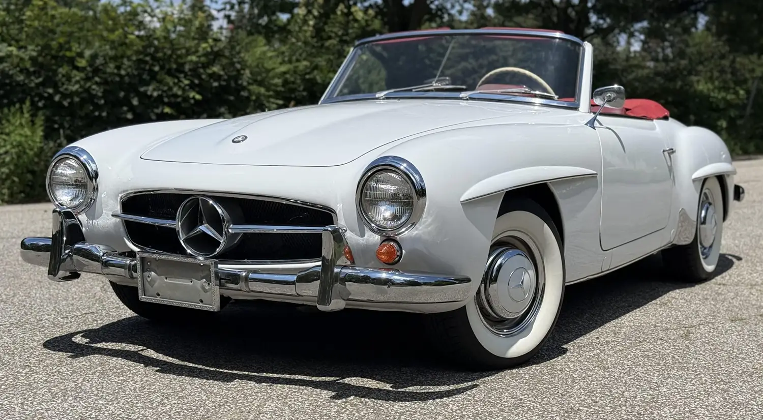 1961 Mercedes-Benz 190SL 1961 Mercedes-Benz 190SL