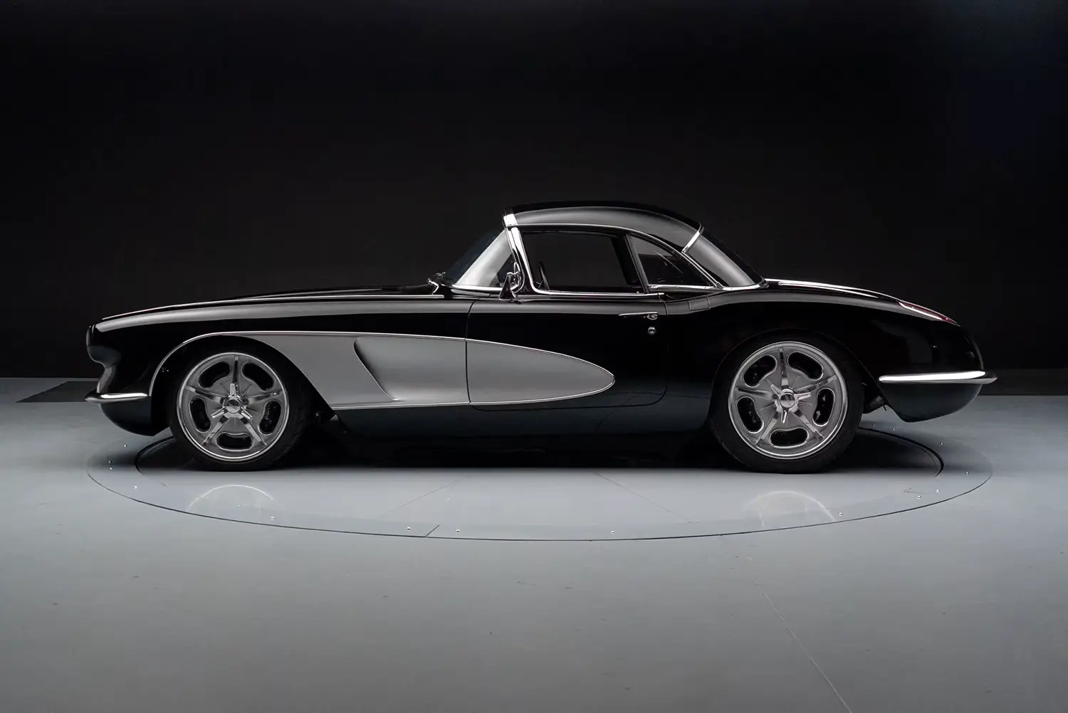 427/675 HP 1958 Corvette Custom 427/675 HP 1958 Corvette Custom