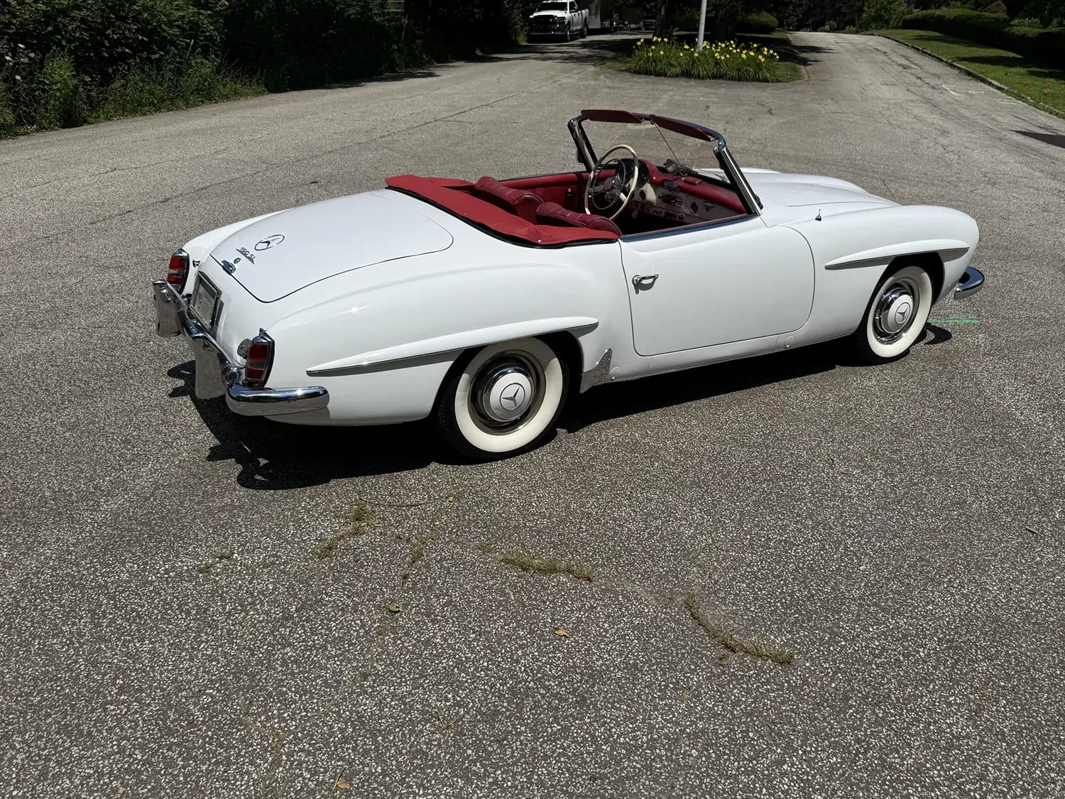1961 Mercedes-Benz 190SL 1961 Mercedes-Benz 190SL