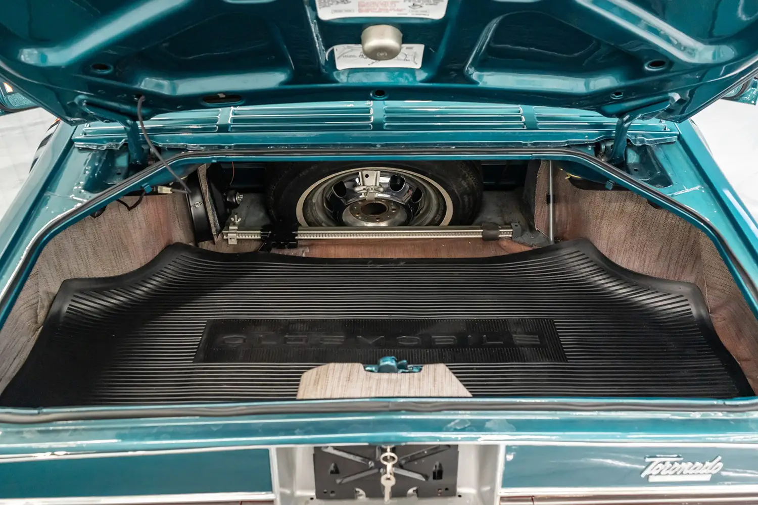 1966 Oldsmobile Toronado Deluxe 1966 Oldsmobile Toronado Deluxe