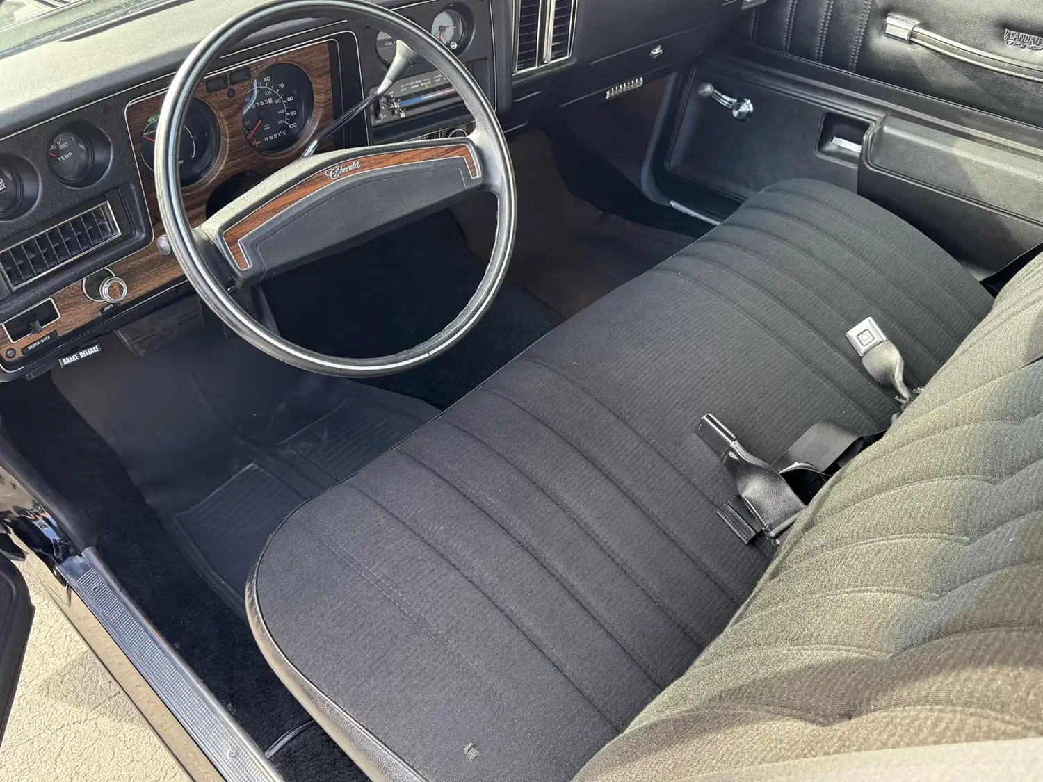 1976 Chevrolet Monte Carlo Landau 1976 Chevrolet Monte Carlo Landau