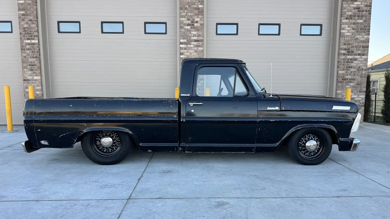 1967 Ford F-100 Pickup