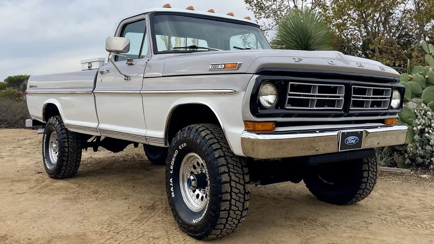 1972 Ford F-250 Sport Custom 4x4