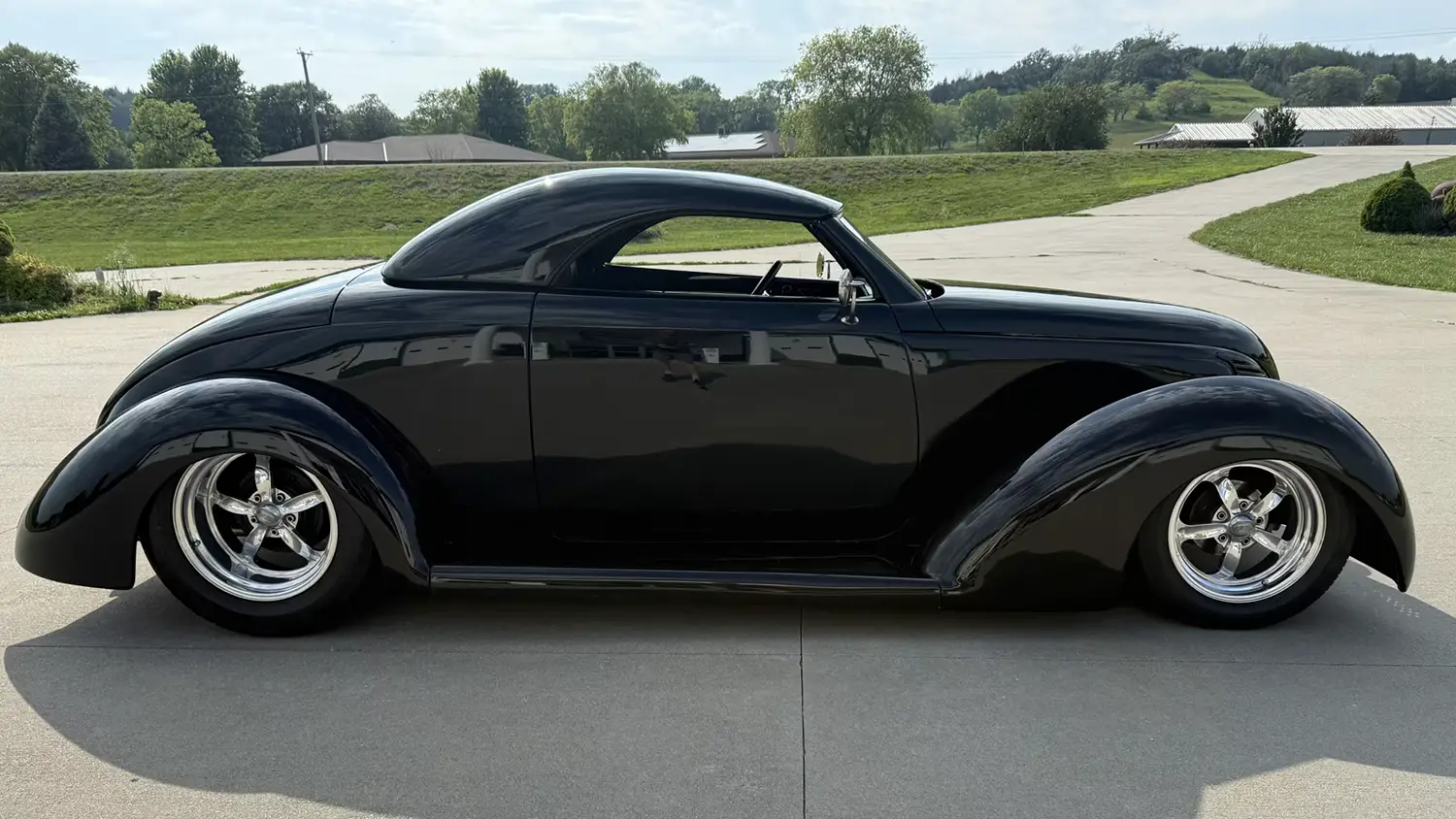 1939 Ford Custom Roadster
