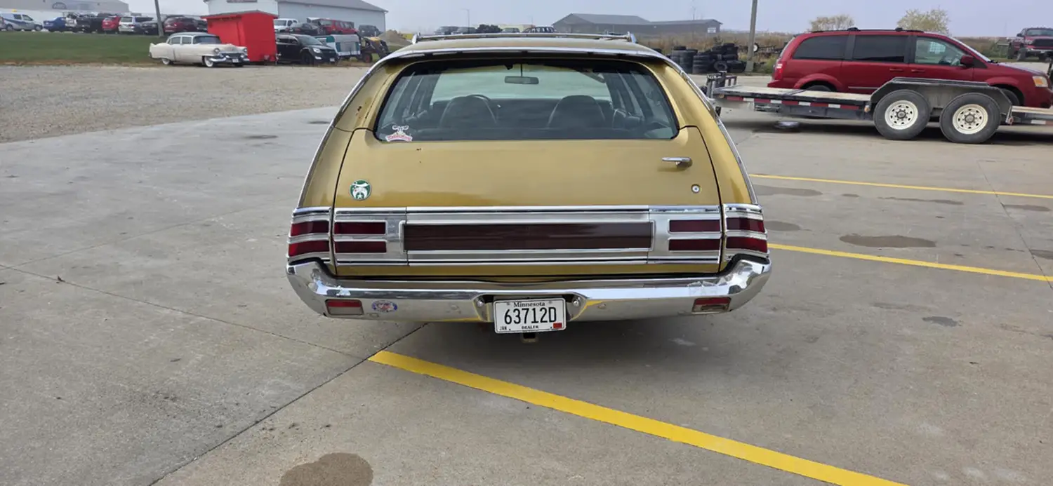 1972 Chrysler Town & Country